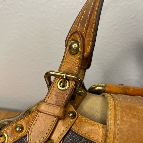 Rare Vintage Louis Vuitton Theda Bag - Picture 7 of 15